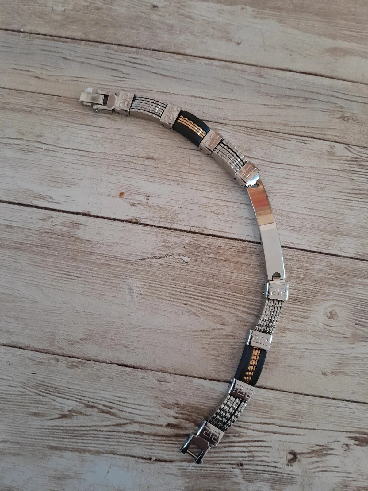 Pulseira gourmet para homem, prateada, dourada e preta – photo 3